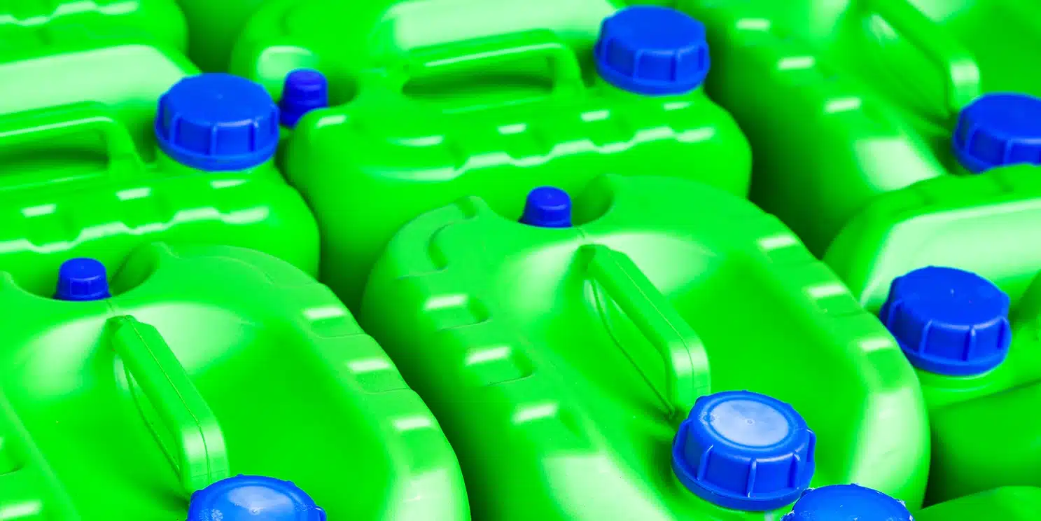 refillable-packaging-green
